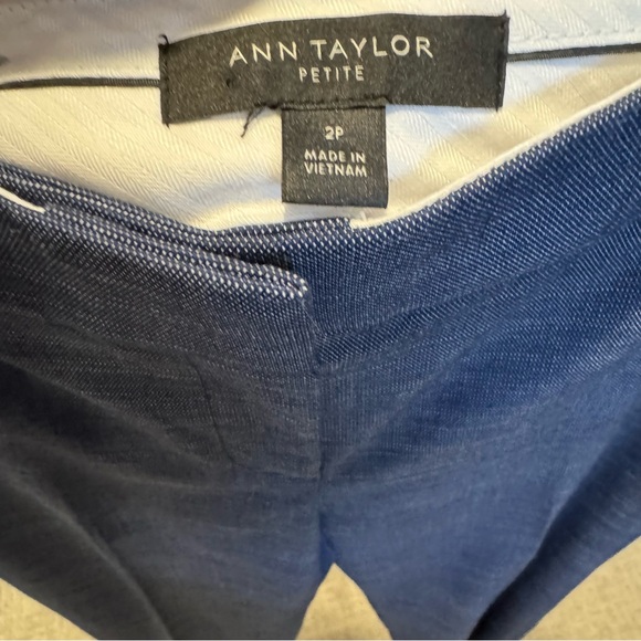 Anne Taylor Classic Navy Dress Pants - 2P❤️ - Picture 2 of 3